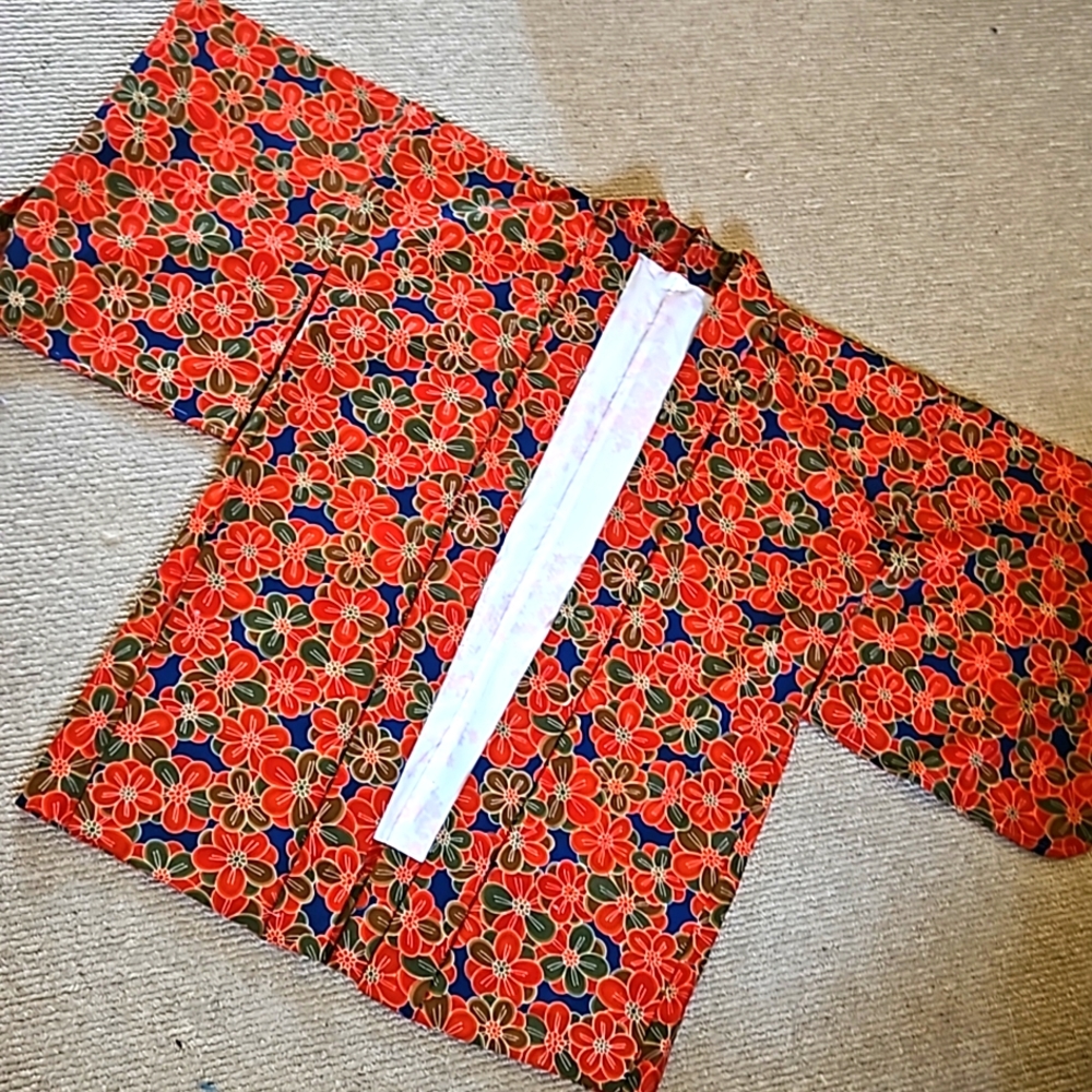 Floral Japanese style printed red vintage silk kimono